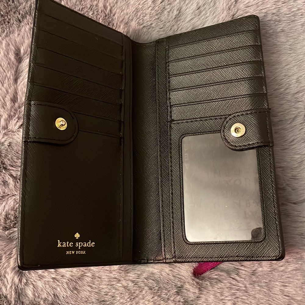 Kate Spade Wallet - Picture 4 of 4